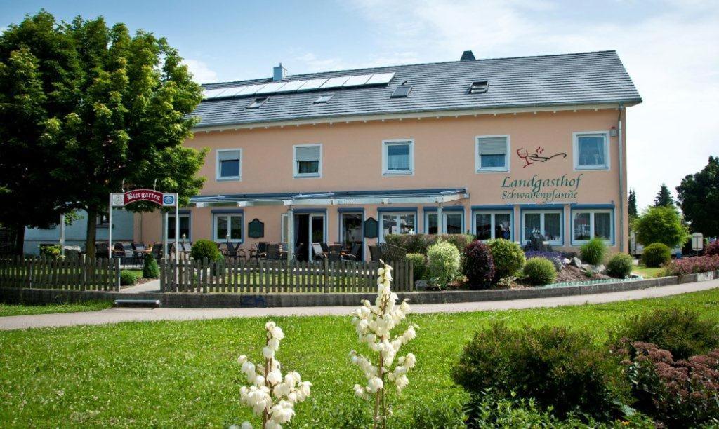 Landgasthof Schwabenpfanne Erbach an der Danau Екстер'єр фото